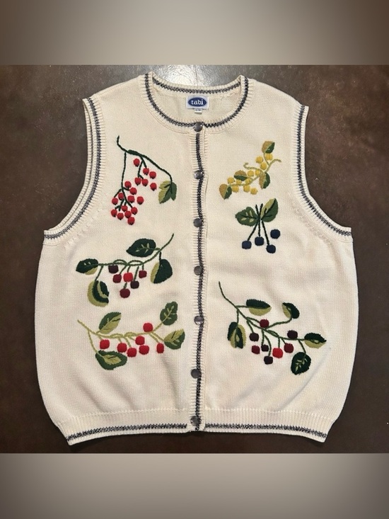Tabi Jackets & Blazers - Vintage size large embroidered floral sweater vest grandma core, coastal grandma